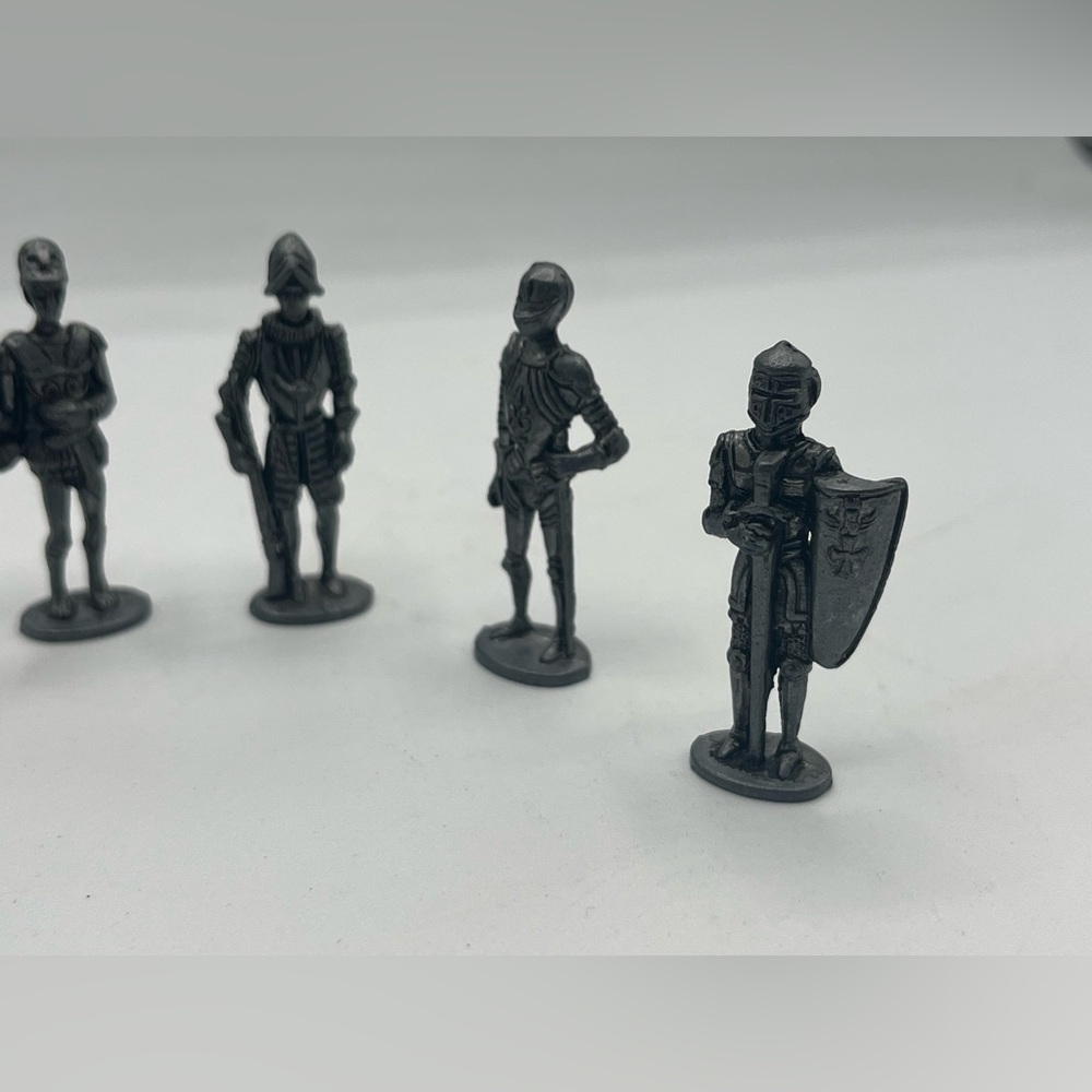 6 Pewter Knight 1.5" Figurines Knights, Medieval, Fantasy, Dragons - Picture 7 of 7